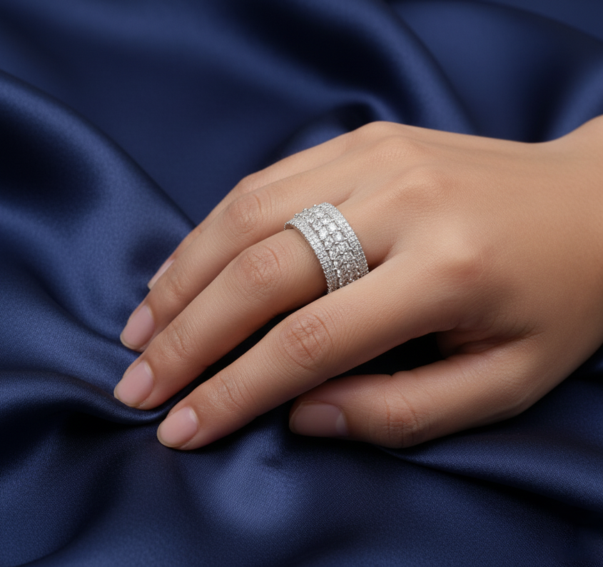 Royal Wide-Band Ring