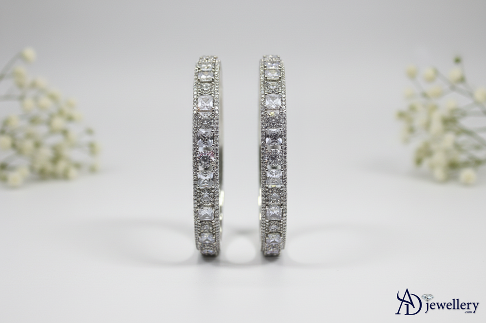 Ensemble de bracelets ADjewellery plaqués rhodium et sertis de zircone cubique Empress à facettes carrées