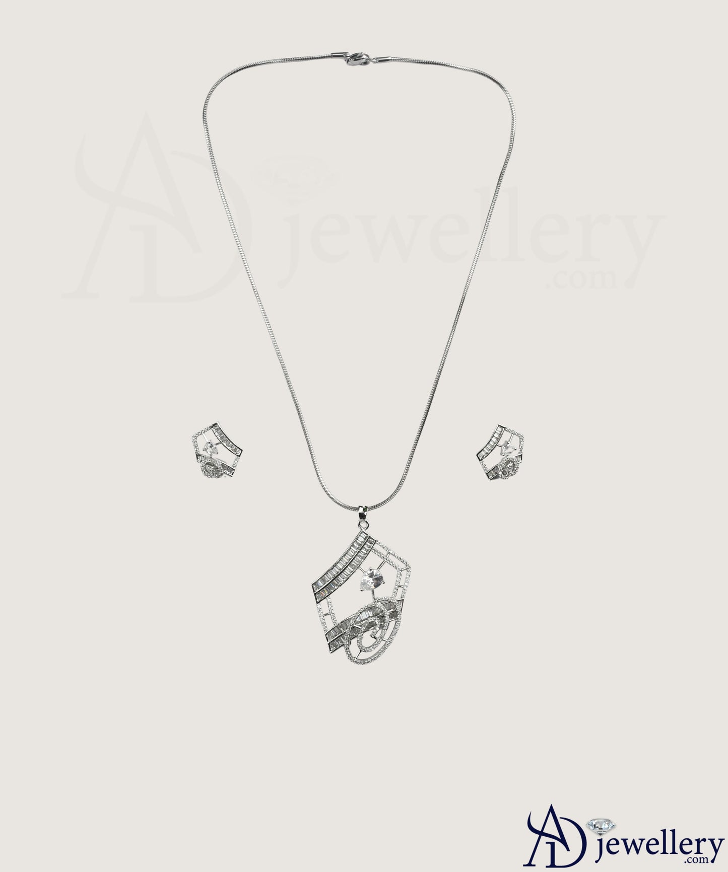 Geometric Whirl Diamond-Cut Pendant Set