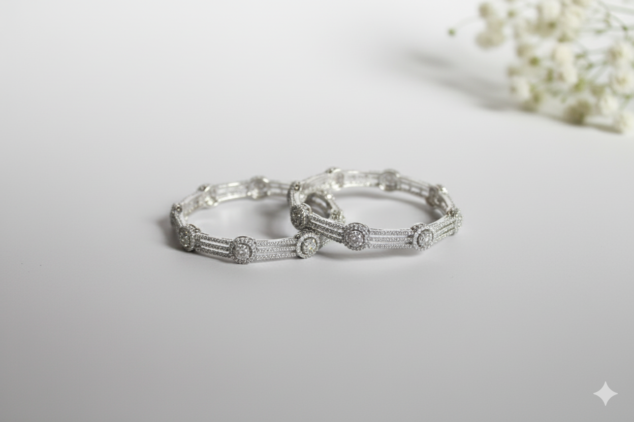 Ensemble de bracelets joncs Stellar Band plaqués rhodium et sertis de zircone cubique (CZ) ADjewellery