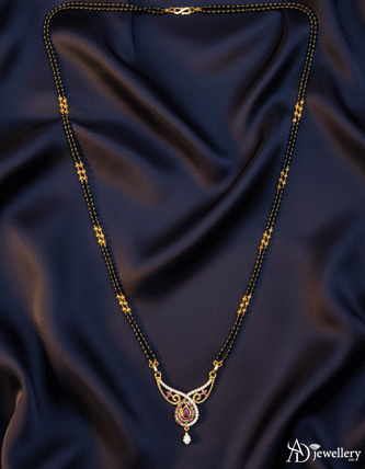 Aakriti Traditional Gold and Diamond Mangalsutra
