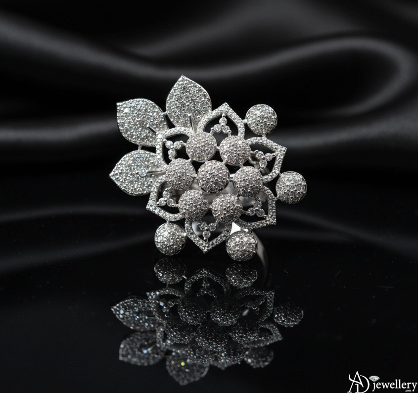 Daisy Cluster Engagement Ring